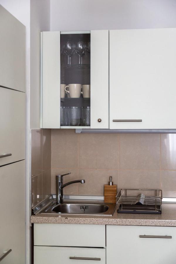 Explore Budapest From A Luxurious Cozy Apartment Exterior photo